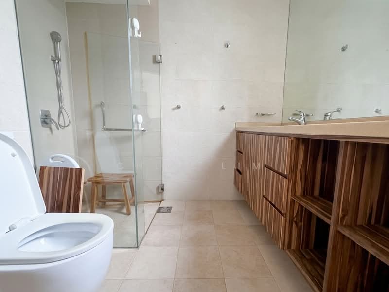 Pinevale, 6 Tampines Street 73, 3 Bedrooms, 1,292 sqft, Condominium For Sale, by Chloe Lim, 500182564 - Bathroom - PropertyGuru.com.sg