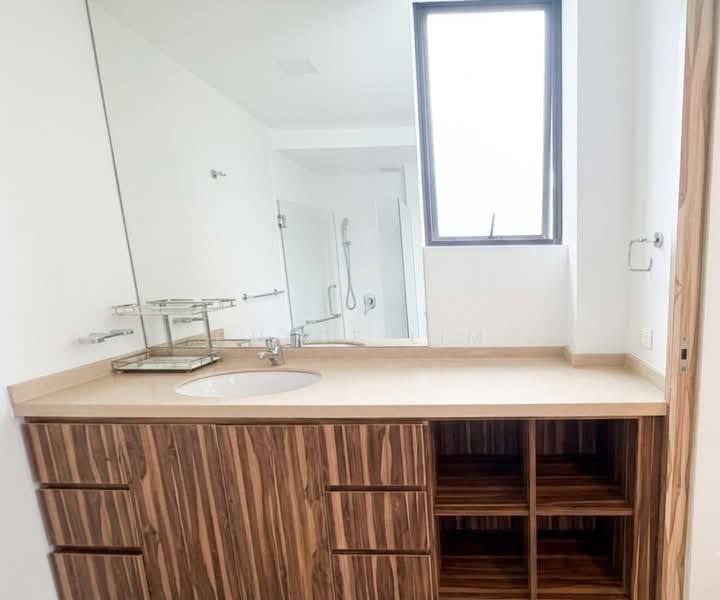Pinevale, 6 Tampines Street 73, 3 Bedrooms, 1,292 sqft, Condominium For Sale, by Chloe Lim, 500182564 - Bathroom - PropertyGuru.com.sg