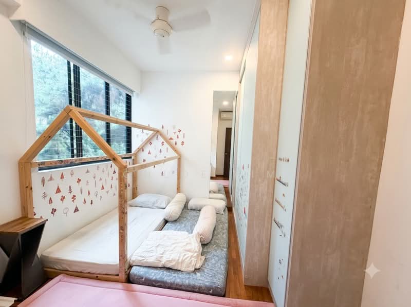 Pinevale, 6 Tampines Street 73, 3 Bedrooms, 1,292 sqft, Condominium For Sale, by Chloe Lim, 500182564 - Bedroom - PropertyGuru.com.sg