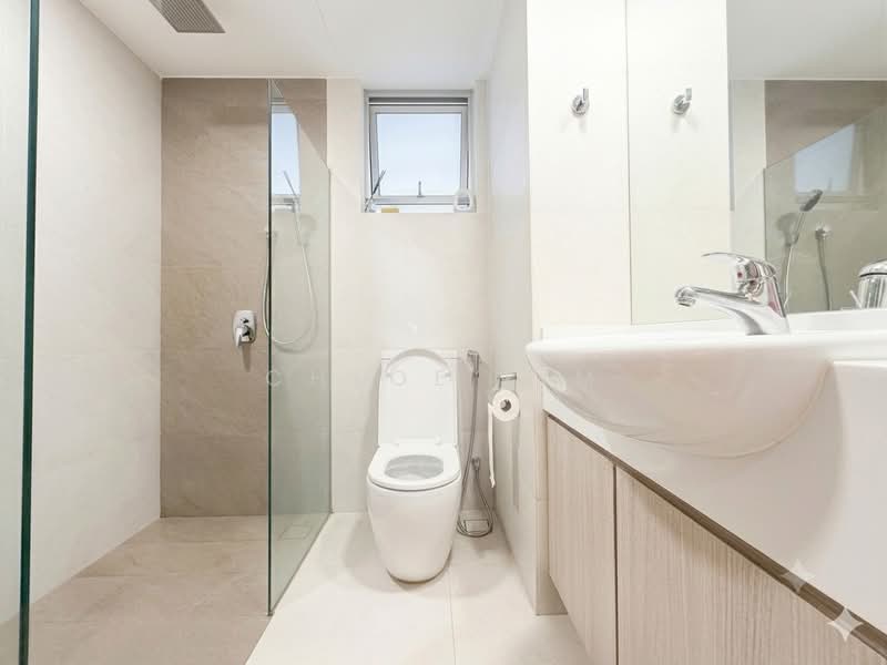 Pinevale, 6 Tampines Street 73, 3 Bedrooms, 1,292 sqft, Condominium For Sale, by Chloe Lim, 500182564 - Bathroom - PropertyGuru.com.sg