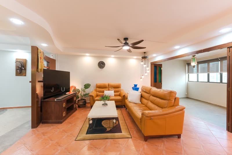 662 Choa Chu Kang Crescent, 662 Choa Chu Kang Crescent, 3 Bedrooms, 1,517 sqft, HDB Flat For Sale, by Julia Bensily, 500182571 - PropertyGuru.com.sg