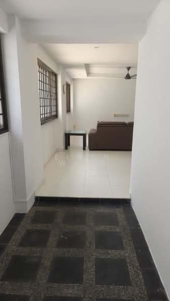 352 Choa Chu Kang Central, 352 Choa Chu Kang Central, 3 Bedrooms, 1,420 sqft, HDB Flat For Rent, by Elson Wang, 500182572 - Living Room - PropertyGuru.com.sg