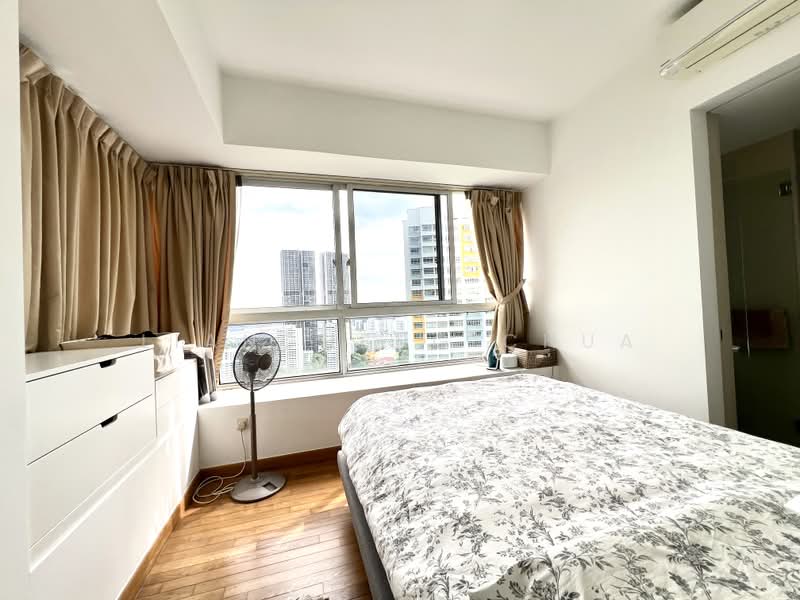 The Regency at Tiong Bahru, 36 Chay Yan Street, 2 Bedrooms, 926 sqft, Condominium For Sale, by Liancheng Chua, 500182590 - Bedroom - PropertyGuru.com.sg