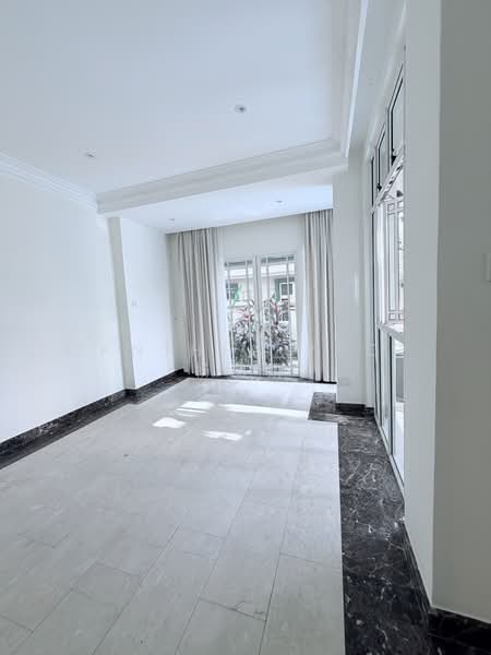 Holland Green, Holland Green, 5 Bedrooms, 4,500 sqft, Detached House For Rent, by Anthea Yeo 杨丽娇, 500182596 - Interior - PropertyGuru.com.sg
