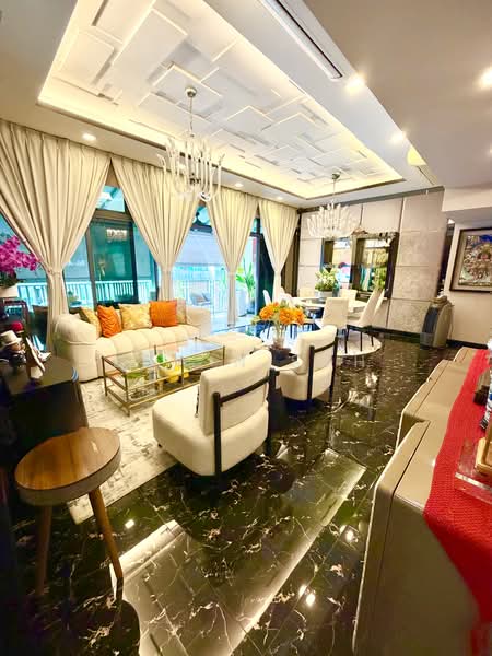 Rosewood Suites, 65 Rosewood Drive, 3 Bedrooms, 2,302 sqft, Condominium For Sale, by Edwin Soh, 500182597 - Spacious living dining area - PropertyGuru.com.sg