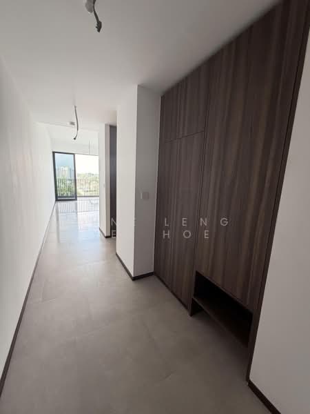 Lentor Modern, Lentor Central, 3 Bedrooms, 990 sqft, Condominium For Sale, by June Leng Yee Hoe, 500182620 - Corridor - PropertyGuru.com.sg