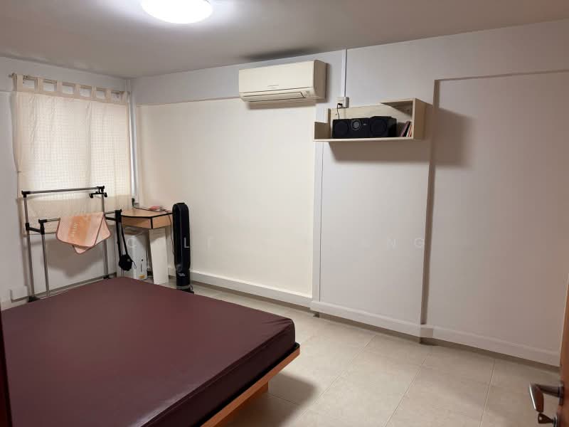 604 Ang Mo Kio Avenue 5, 604 Ang Mo Kio Avenue 5, 2 Bedrooms, 721 sqft, HDB Flat For Rent, by Coleen Huang, 500182625 - Bedroom - PropertyGuru.com.sg