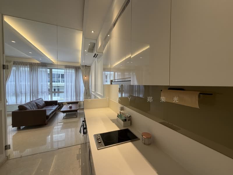Flamingo Valley, 460 Siglap Road, 1 Bedroom, 517 sqft, Condominium For Sale, by Linus Tay 郑荣光, 500182634 - Living Room - PropertyGuru.com.sg