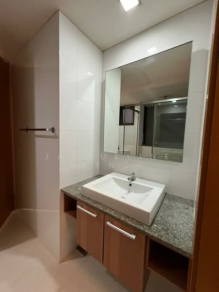 The Pier at Robertson, 80 Mohamed Sultan Road, 1 Bedroom, 678 sqft, Apartment For Rent, by Jacqueline French, 500182637 - Bathroom - PropertyGuru.com.sg