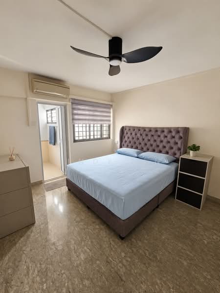 319 Jurong East Street 31, 319 Jurong East Street 31, 3 Bedrooms, 1,119 sqft, HDB Flat For Sale, by Sindy Lin, 500182652 - Bedroom - PropertyGuru.com.sg