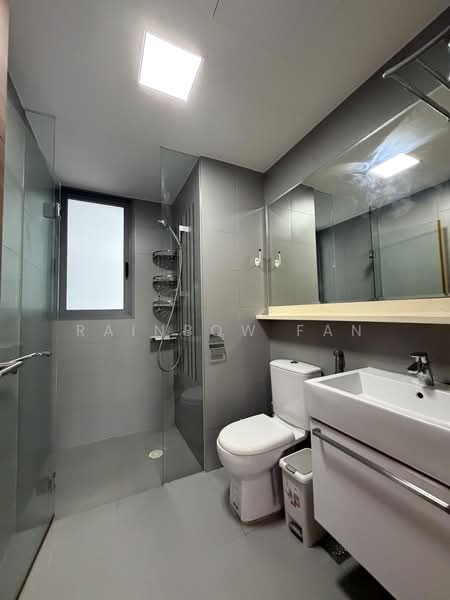 Arc at Tampines, 21 Tampines Avenue 8, 2 Bedrooms, 840 sqft, Executive Condominium For Rent, by Rainbow Fan, 500182655 - Bathroom - PropertyGuru.com.sg