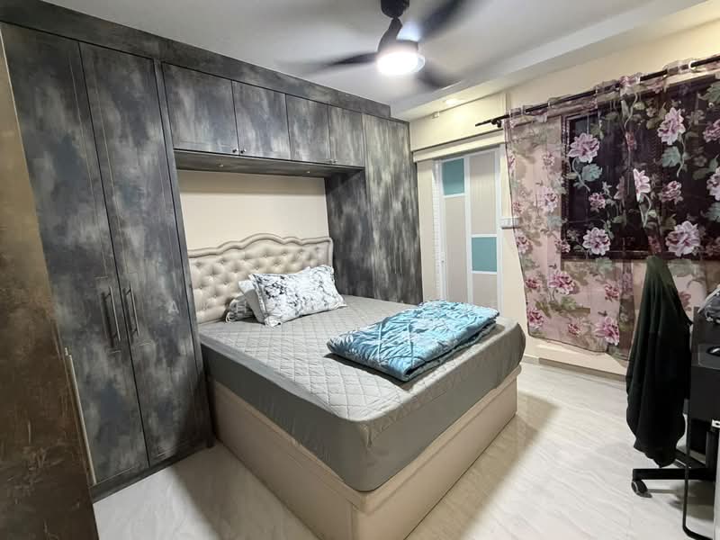 875 Yishun Street 81, 875 Yishun Street 81, 3 Bedrooms, 904 sqft, HDB Flat For Sale, by Akhbar Ariff, 500182658 - Bedroom - PropertyGuru.com.sg