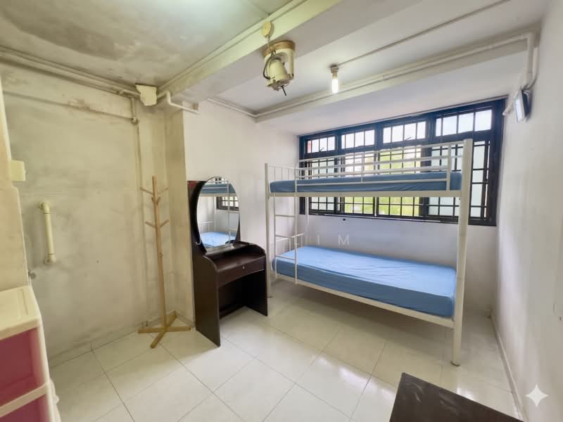 62 Circuit Road, 62 Circuit Road, 4 Bedrooms, 1,087 sqft, HDB Flat For Sale, by Joe Lim, 500182669 - Bedroom - AI decluttered - PropertyGuru.com.sg