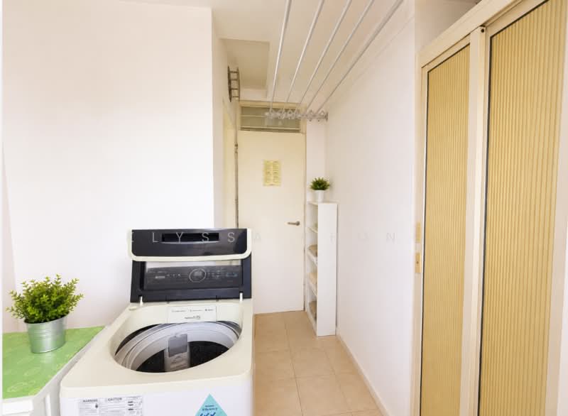 Rio Vista, 32 Upper Serangoon View, 3 Bedrooms, 1,249 sqft, Condominium For Sale, by Klyssa Chong, 500182673 - Interior - PropertyGuru.com.sg