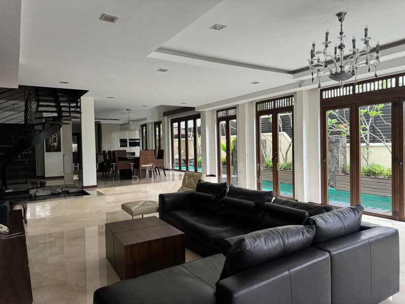Sea Breeze, , 5 Bedrooms, 6,172 sqft, Semi-Detached House For Sale, by IRENE ZITA WONG, 500182675 - Living Room - PropertyGuru.com.sg