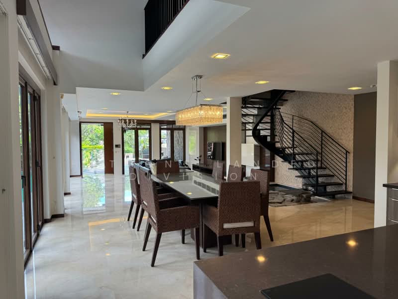 Sea Breeze, , 5 Bedrooms, 6,172 sqft, Semi-Detached House For Sale, by IRENE ZITA WONG, 500182675 - Dining Room - PropertyGuru.com.sg
