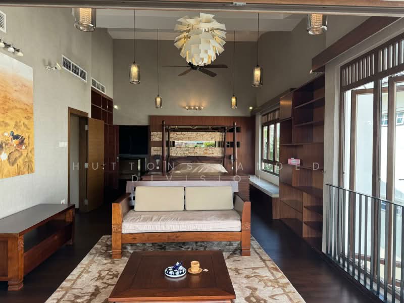 Sea Breeze, , 5 Bedrooms, 6,172 sqft, Semi-Detached House For Sale, by IRENE ZITA WONG, 500182675 - Master Bedroom - PropertyGuru.com.sg