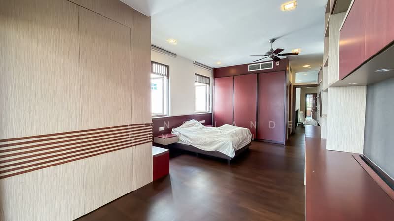Sea Breeze Terrace, Sea Breeze Avenue, 5 Bedrooms, 6,172 sqft, Semi-Detached House For Sale, by IRENE ZITA WONG, 500182675 - Bedroom 2 - PropertyGuru.com.sg