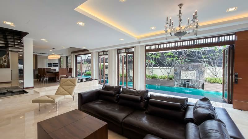 Sea Breeze Terrace, Sea Breeze Avenue, 5 Bedrooms, 6,172 sqft, Semi-Detached House For Sale, by IRENE ZITA WONG, 500182675 - Living Room - PropertyGuru.com.sg