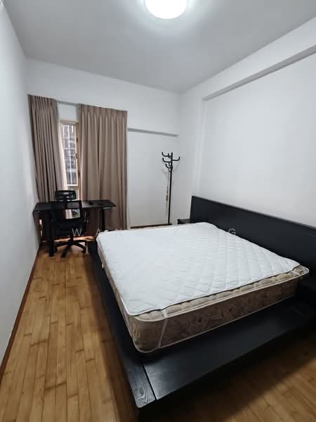 Regent Park, , 4 Bedrooms, 914 sqft, Condominium For Rent, by Wang Xing, 500182678 - Bedroom - PropertyGuru.com.sg