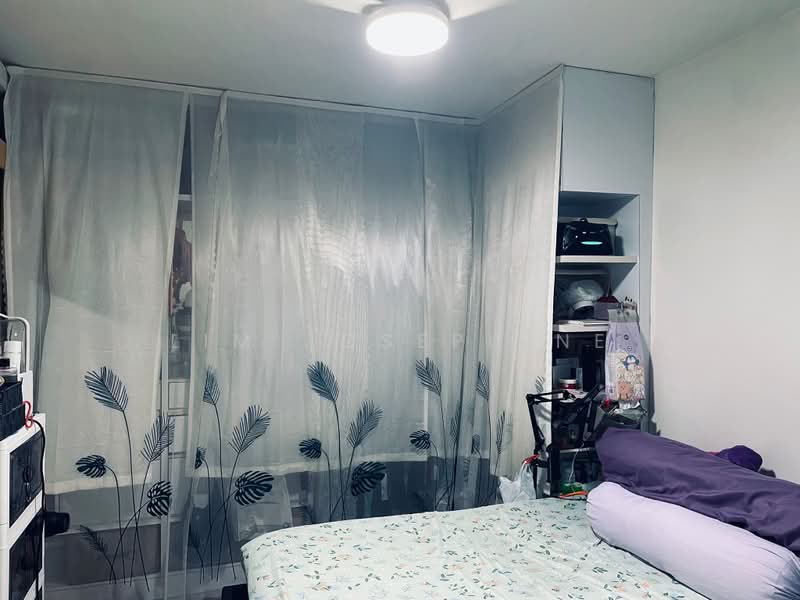 416 Bukit Batok West Avenue 4, 416 Bukit Batok West Avenue 4, Room Rental, 120 sqft, HDB Flat For Rent, by Lim Josephine, 500182696 - Bedroom - PropertyGuru.com.sg