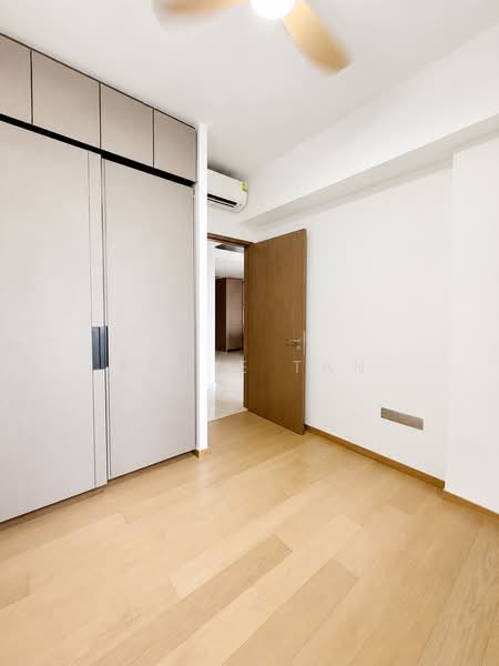 The Atelier, 2 Makeway Avenue, 2 Bedrooms, 872 sqft, Condominium For Sale, by Eddie Tan, 500182697 - Common Bedroom - PropertyGuru.com.sg