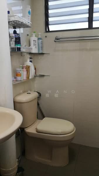 601 Clementi West Street 1, 601 Clementi West Street 1, Room Rental, 120 sqft, HDB Flat For Rent, by Kat Wang 王薇毓, 500182699 - Bathroom - PropertyGuru.com.sg