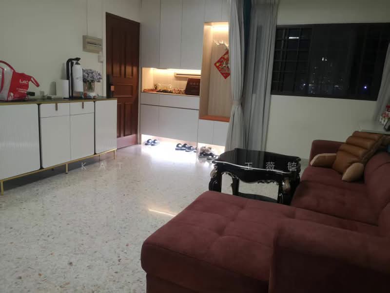 601 Clementi West Street 1, 601 Clementi West Street 1, Room Rental, 120 sqft, HDB Flat For Rent, by Kat Wang 王薇毓, 500182699 - Living Room - PropertyGuru.com.sg