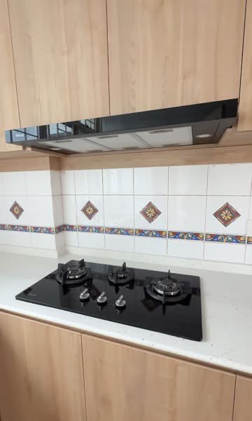 Parc Palais, 53 Hume Avenue, 3 Bedrooms, 1,238 sqft, Condominium For Rent, by Heng Shi Ling, 500182712 - Kitchen - PropertyGuru.com.sg