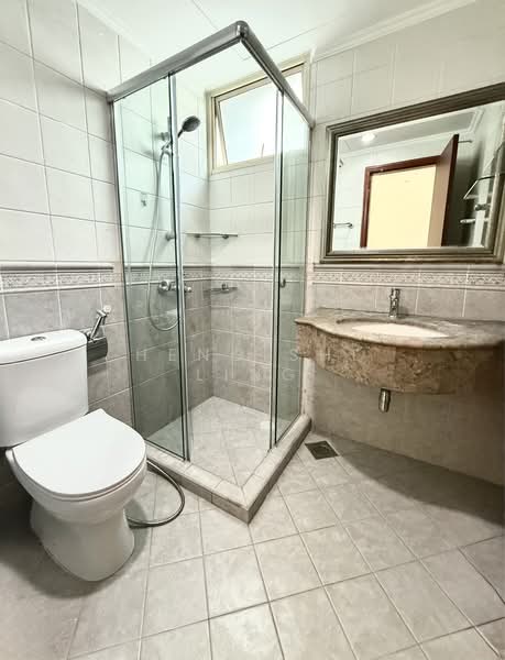 Parc Palais, 53 Hume Avenue, 3 Bedrooms, 1,238 sqft, Condominium For Rent, by Heng Shi Ling, 500182712 - Bathroom - PropertyGuru.com.sg