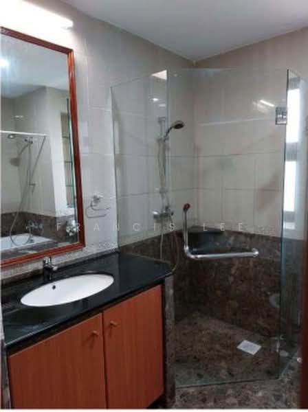 Tropical Spring, 25 Simei Street 4, 3 Bedrooms, 1,528 sqft, Condominium For Rent, by Francis Lee, 500182716 - Bathroom - PropertyGuru.com.sg