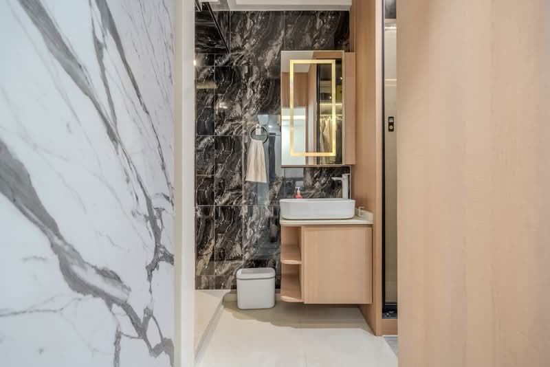 216 Jurong East Street 21, 216 Jurong East Street 21, 3 Bedrooms, 1,593 sqft, HDB Flat For Sale, by Brian Lee, 500182726 - Bathroom - PropertyGuru.com.sg