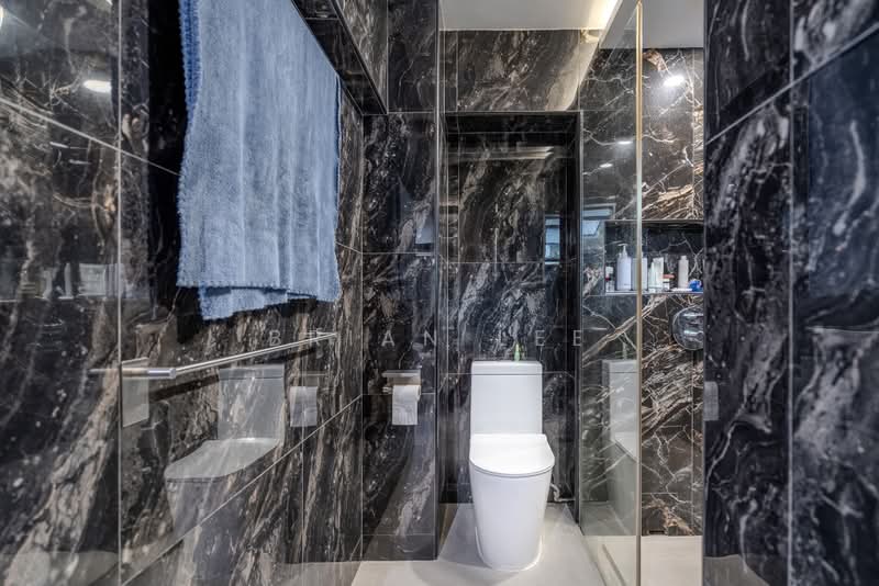 216 Jurong East Street 21, 216 Jurong East Street 21, 3 Bedrooms, 1,593 sqft, HDB Flat For Sale, by Brian Lee, 500182726 - Bathroom - PropertyGuru.com.sg