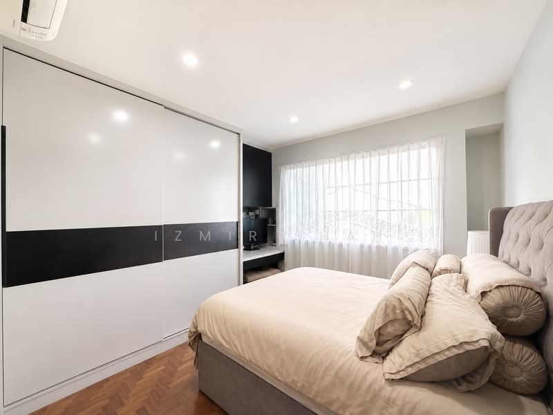290G Bukit Batok Street 24, 290G Bukit Batok Street 24, 3 Bedrooms, 1,302 sqft, HDB Flat For Sale, by Izmir Shah, 500182734 - Bedroom - PropertyGuru.com.sg