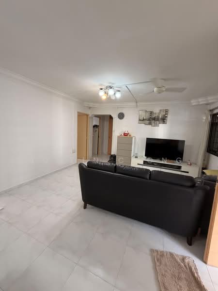751 Woodlands Circle, 751 Woodlands Circle, 3 Bedrooms, 1,098 sqft, HDB Flat For Sale, by Justin Chong, 500182736 - Living Room - PropertyGuru.com.sg