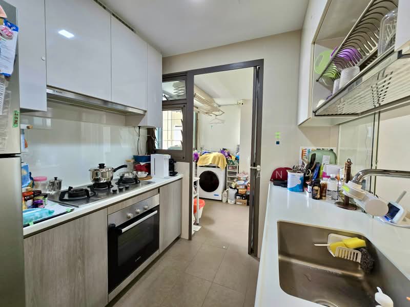 Treasure Crest, 54 Anchorvale Crescent, 3 Bedrooms, 1,152 sqft, Executive Condominium For Sale, by Daniel Zhang, 500182744 - Kitchen - PropertyGuru.com.sg
