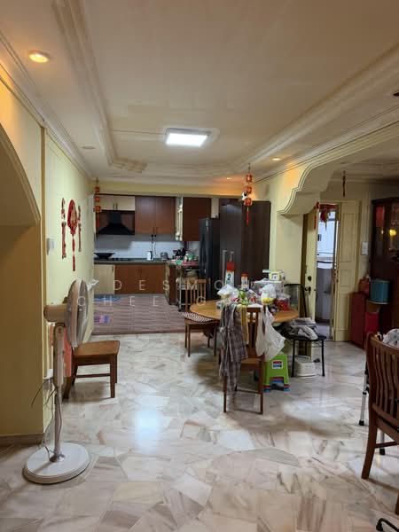 680 Woodlands Avenue 6, 680 Woodlands Avenue 6, 3 Bedrooms, 1,323 sqft, HDB Flat For Sale, by Desmond Chee Guan Wei, 500182746 - Living Room - PropertyGuru.com.sg