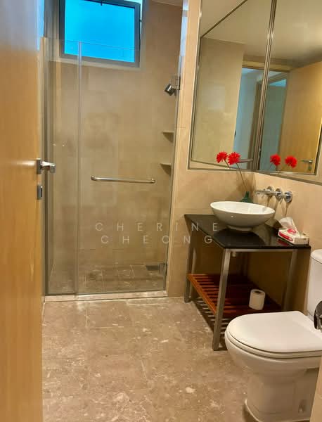 Cairnhill Crest, 8 Cairnhill Circle, 2 Bedrooms, 1,206 sqft, Condominium For Sale, by Cherine Cheong, 500182752 - Bathroom - PropertyGuru.com.sg