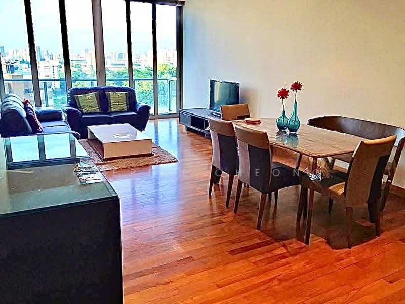Cairnhill Crest, 8 Cairnhill Circle, 2 Bedrooms, 1,206 sqft, Condominium For Sale, by Cherine Cheong, 500182752 - Living Room - PropertyGuru.com.sg