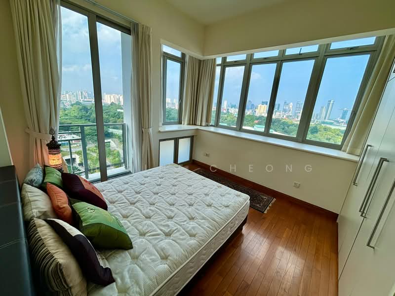 Cairnhill Crest, 8 Cairnhill Circle, 2 Bedrooms, 1,206 sqft, Condominium For Sale, by Cherine Cheong, 500182752 - Bedroom - PropertyGuru.com.sg