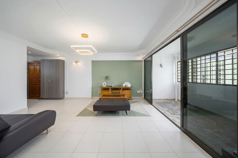 154 Gangsa Road, 154 Gangsa Road, 3 Bedrooms, 1,302 sqft, HDB Flat For Sale, by Aubrey Ang, 500182762 - Living Room - PropertyGuru.com.sg