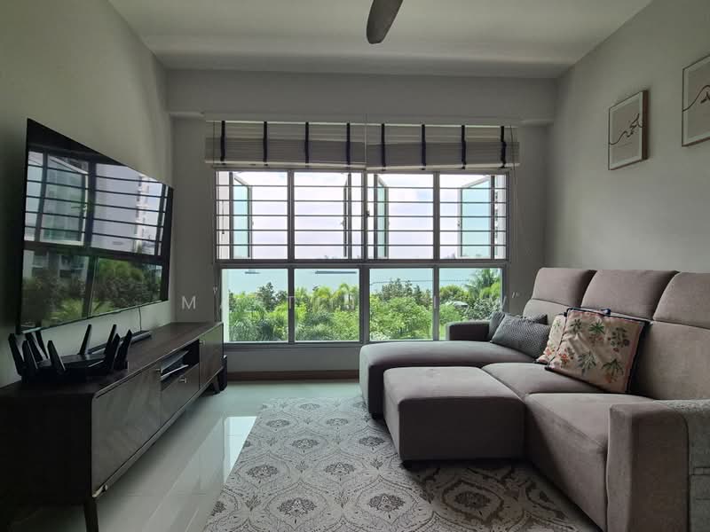 421B Northshore Drive, 421B Northshore Drive, 3 Bedrooms, 1,001 sqft, HDB Flat For Sale, by Martin Liew, 500182767 - Living Room - PropertyGuru.com.sg