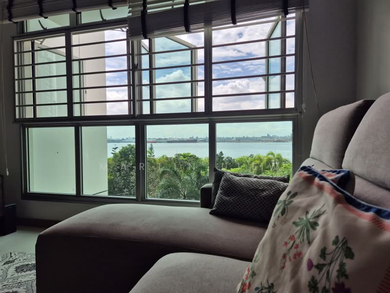 421B Northshore Drive, 421B Northshore Drive, 3 Bedrooms, 1,001 sqft, HDB Flat For Sale, by Martin Liew, 500182767 - Living Room - PropertyGuru.com.sg