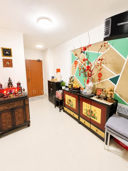 467B Fernvale Link, 467B Fernvale Link, 2 Bedrooms, 732 sqft, HDB Flat For Sale, by Edwin Chua W Y, 500182782 - Living Room - PropertyGuru.com.sg