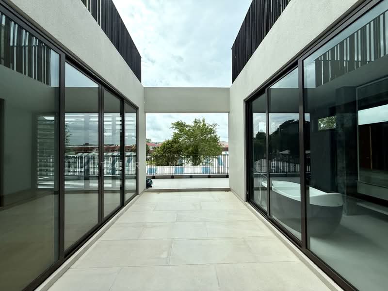 Cactus Crescent brand new detached, Cactus Crescent / Cactus Road / Seletar Garden / near Serangoon Garden / Seletar Hills / Seletar Hills Estate / Seletar Hills Drive / Saraca Road, 6 Bedrooms, 10,500 sqft, Detached House For Sale, by Terence Xie, 500182785 - Bathroom - PropertyGuru.com.sg