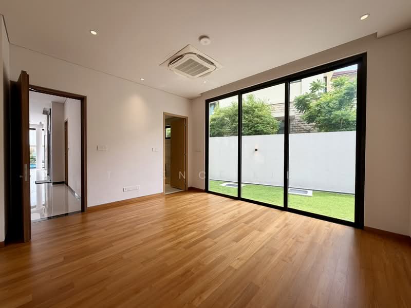 Cactus Crescent brand new detached, Cactus Crescent / Cactus Road / Seletar Garden / near Serangoon Garden / Seletar Hills / Seletar Hills Estate / Seletar Hills Drive / Saraca Road, 6 Bedrooms, 10,500 sqft, Detached House For Sale, by Terence Xie, 500182785 - Living Room - PropertyGuru.com.sg