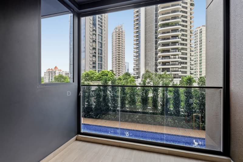 Pullman Residences, 18 Dunearn Road, 2 Bedrooms, 667 sqft, Condominium For Sale, by Daniel Gan, 500182801 - Balcony - PropertyGuru.com.sg