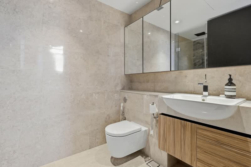 Pullman Residences, 18 Dunearn Road, 2 Bedrooms, 667 sqft, Condominium For Sale, by Daniel Gan, 500182801 - Bathroom - PropertyGuru.com.sg