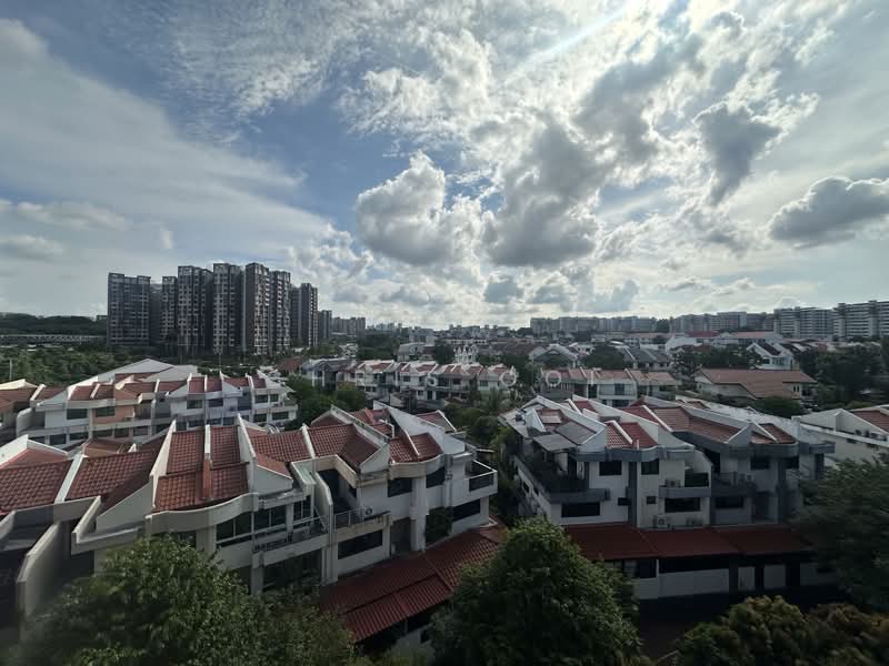 The Gazania, 7 How Sun Drive, 3 Bedrooms, 958 sqft, Condominium For Sale, by Chris Ooi, 500182802 - Exterior - PropertyGuru.com.sg