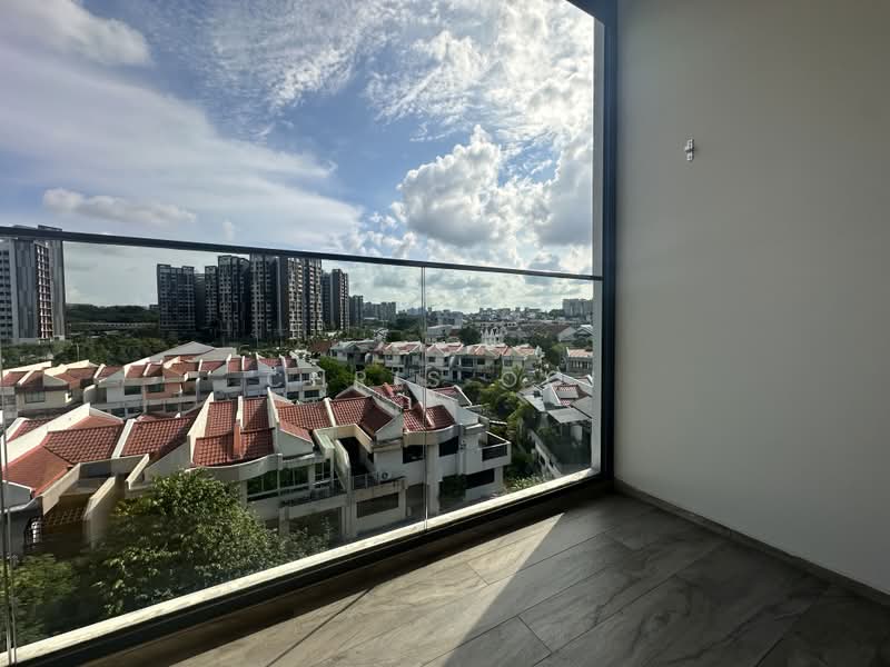 The Gazania, 7 How Sun Drive, 3 Bedrooms, 958 sqft, Condominium For Sale, by Chris Ooi, 500182802 - Balcony - PropertyGuru.com.sg